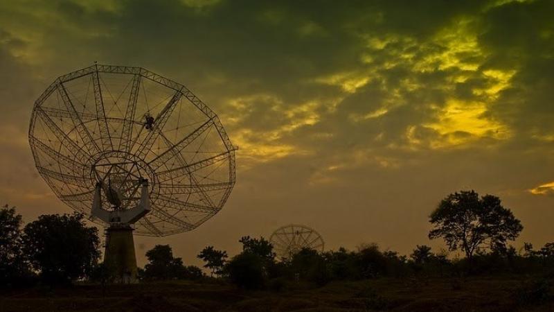 Sunrise at GMRT