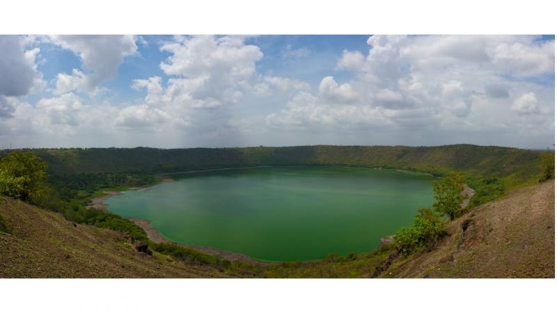 माती सांगे उल्केची गोष्ट